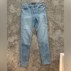 Abercrombie & Fitch High Rise Super Skinny Jean